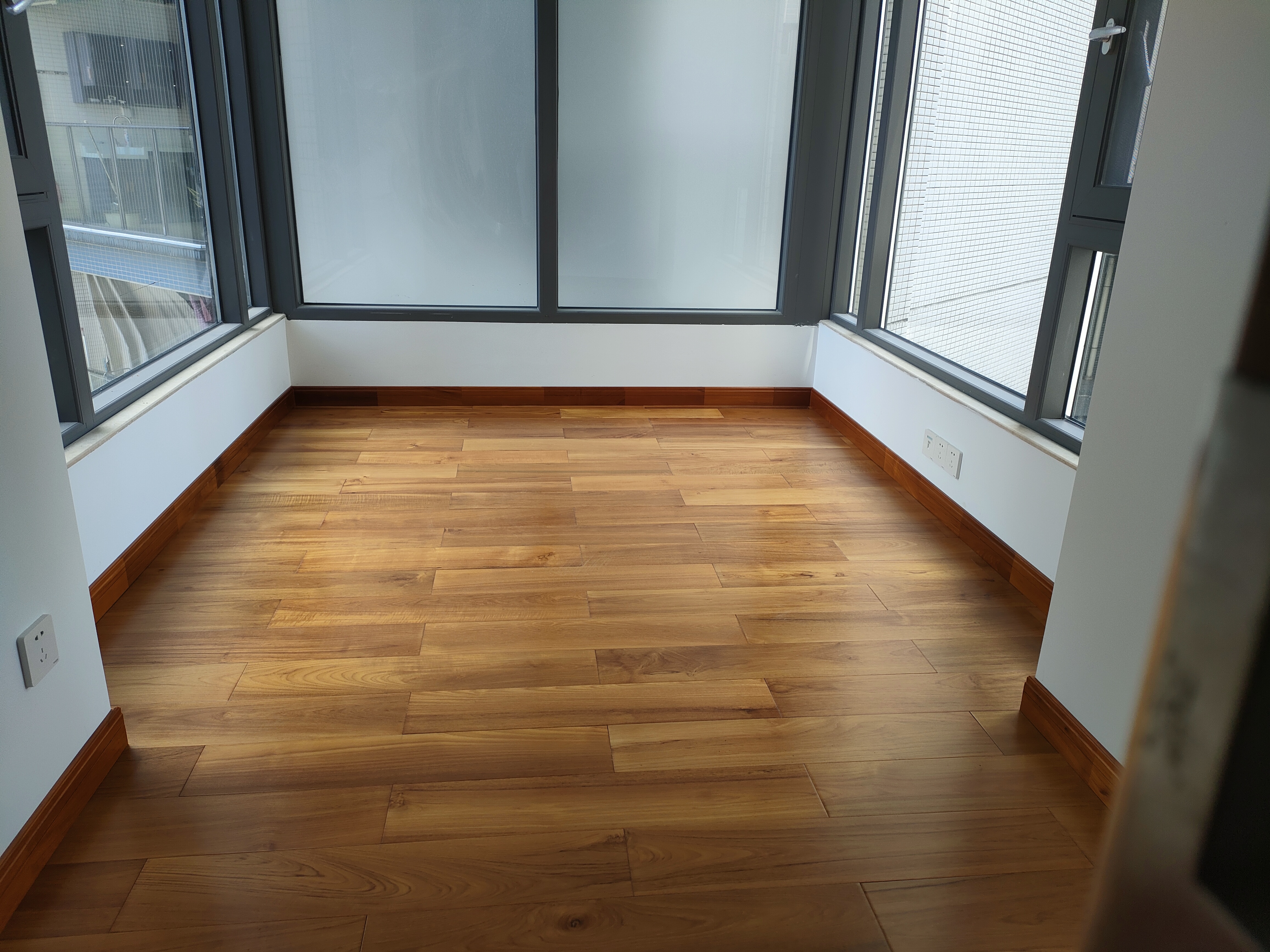 柚木地板保养,游艇柚木地板保养