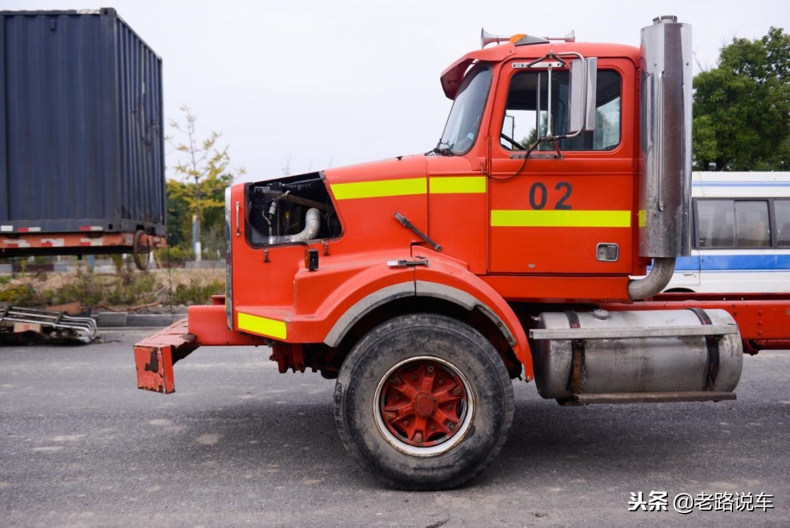 路边的经典——27年前的西星就用上了橡胶悬架