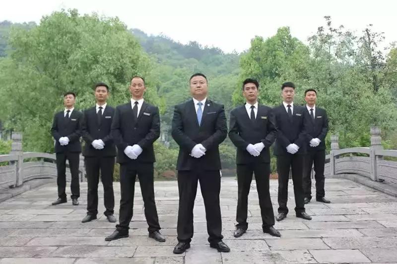 万里挑一的人最优秀吗,万里挑一的幸运才让我们彼此相遇