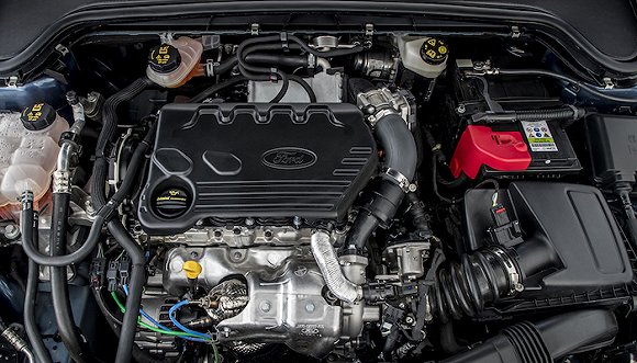 内饰真的能秒杀同级吗,新款福特福克斯哪款最值得购买