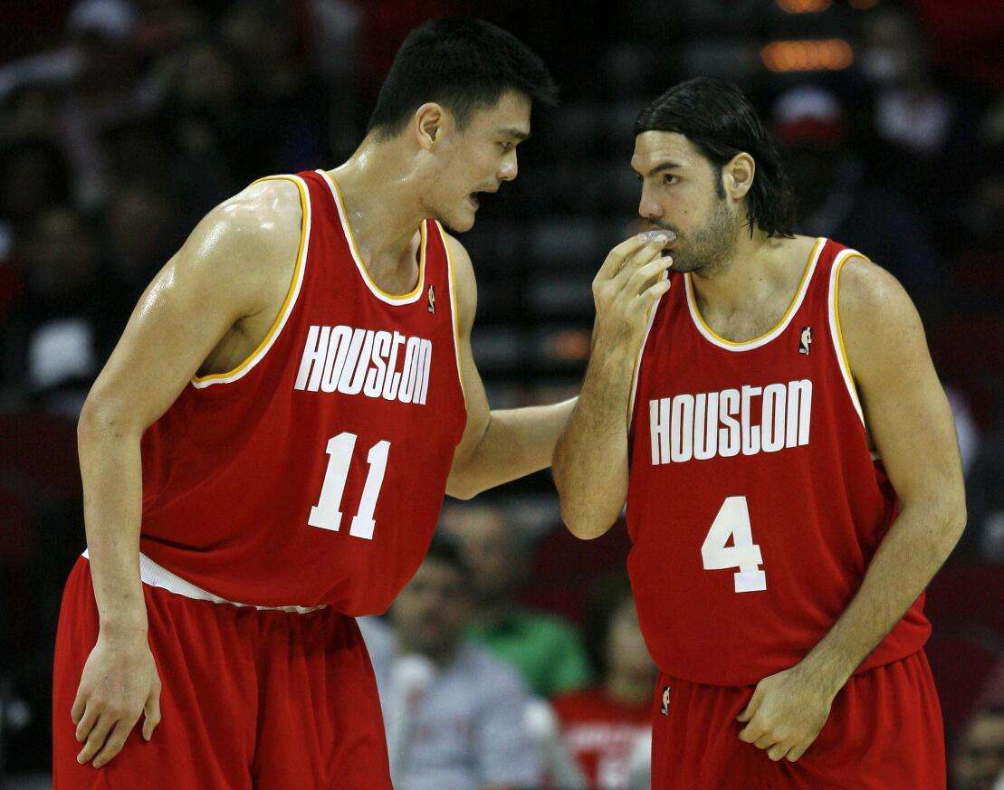 他崇拜姚明，如今年近四旬，仍在守护阿根廷黄金一代的最后风骨