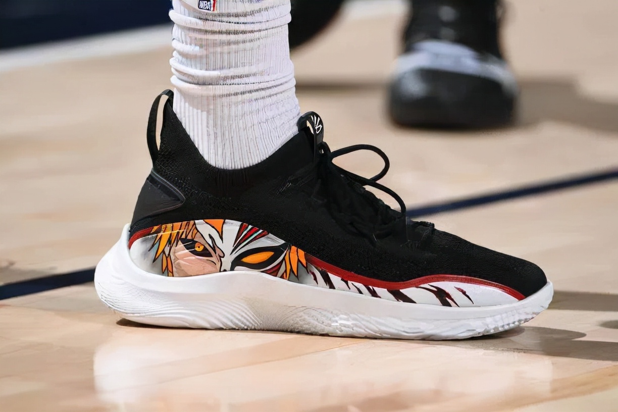 库里9中底结构图,库里9代曝光