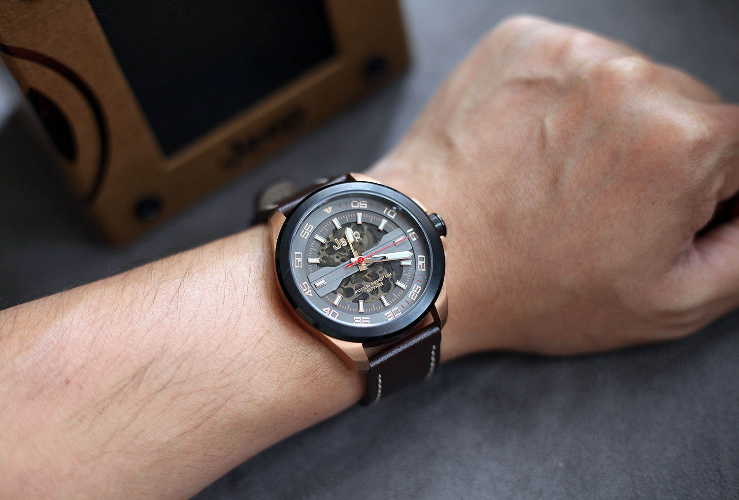 这才是真正的实用手表,jeep大切诺基镂空机械手表