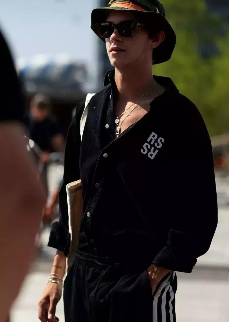 从选择发型到选择帽子,渔夫帽的正确搭配图片