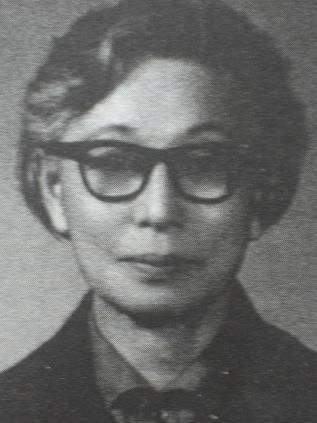 穿旗袍捉奸,86岁依然优雅,死后捐遗体,她才是中国最后一位贵族