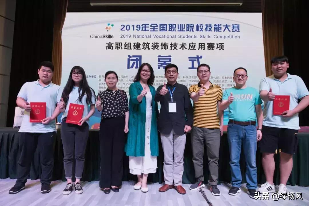 扬州工业职业学院2019招生多少人,扬州职业技术学院官网招生简章