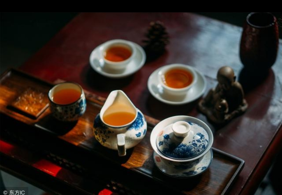 致自己致生活好好赚钱,致自己活得轻松老得漂亮