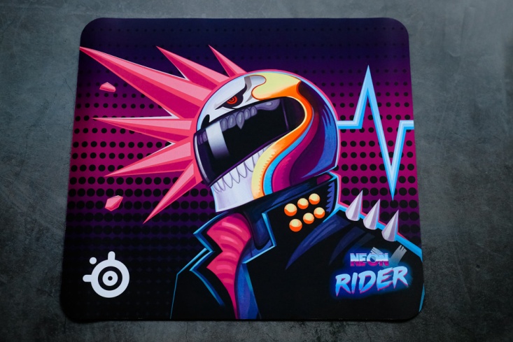 csgo职业哥赛睿鼠标,赛睿prime霓虹骑士