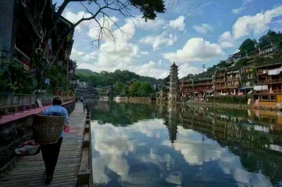 凤凰古城攻略自由行,凤凰古城自助游全攻略
