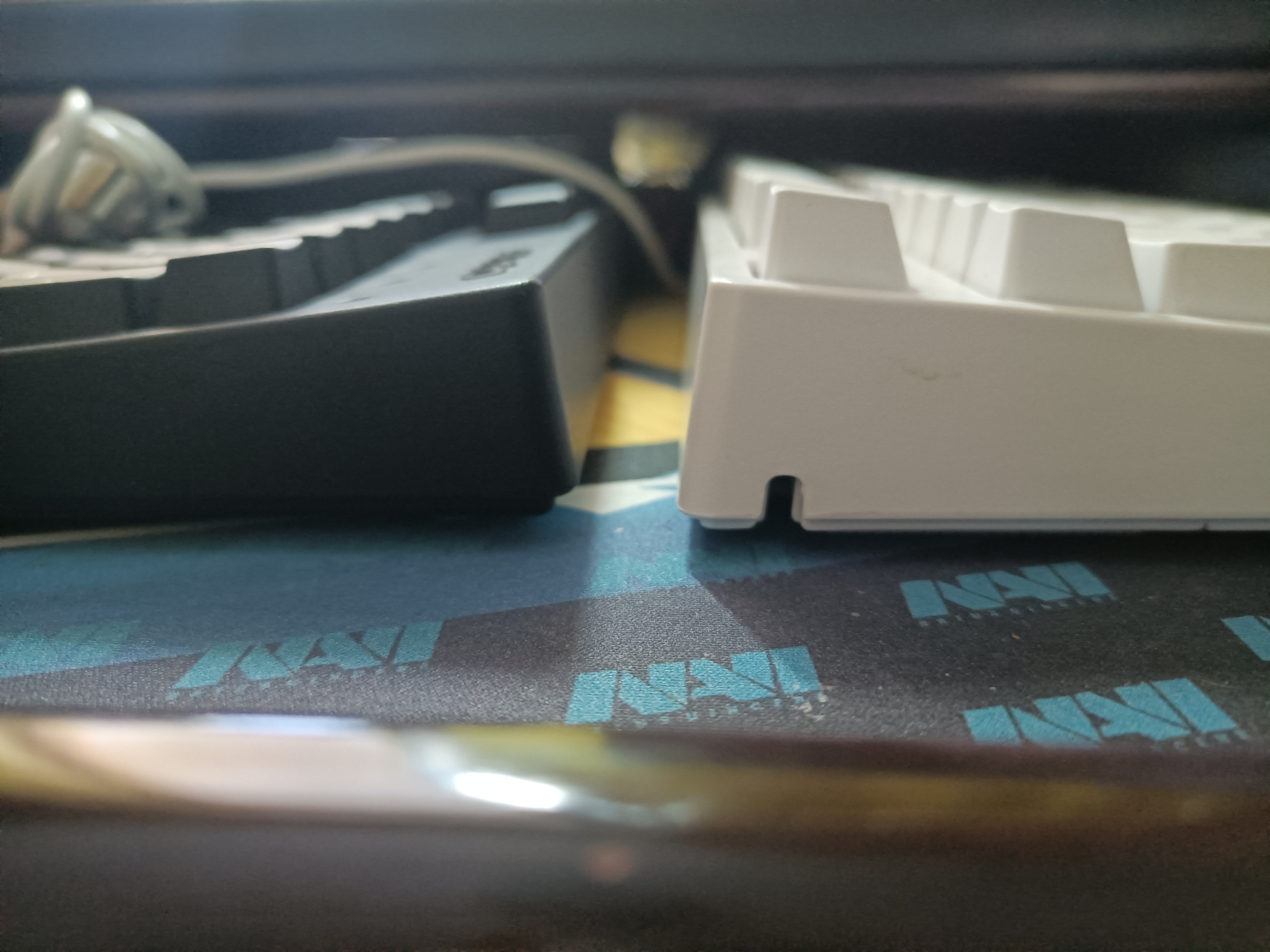 800的键盘和300的键盘,800元价位键盘