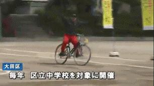 日本警示教育现场演绎交通安全,日本卡车在学校撞击儿童