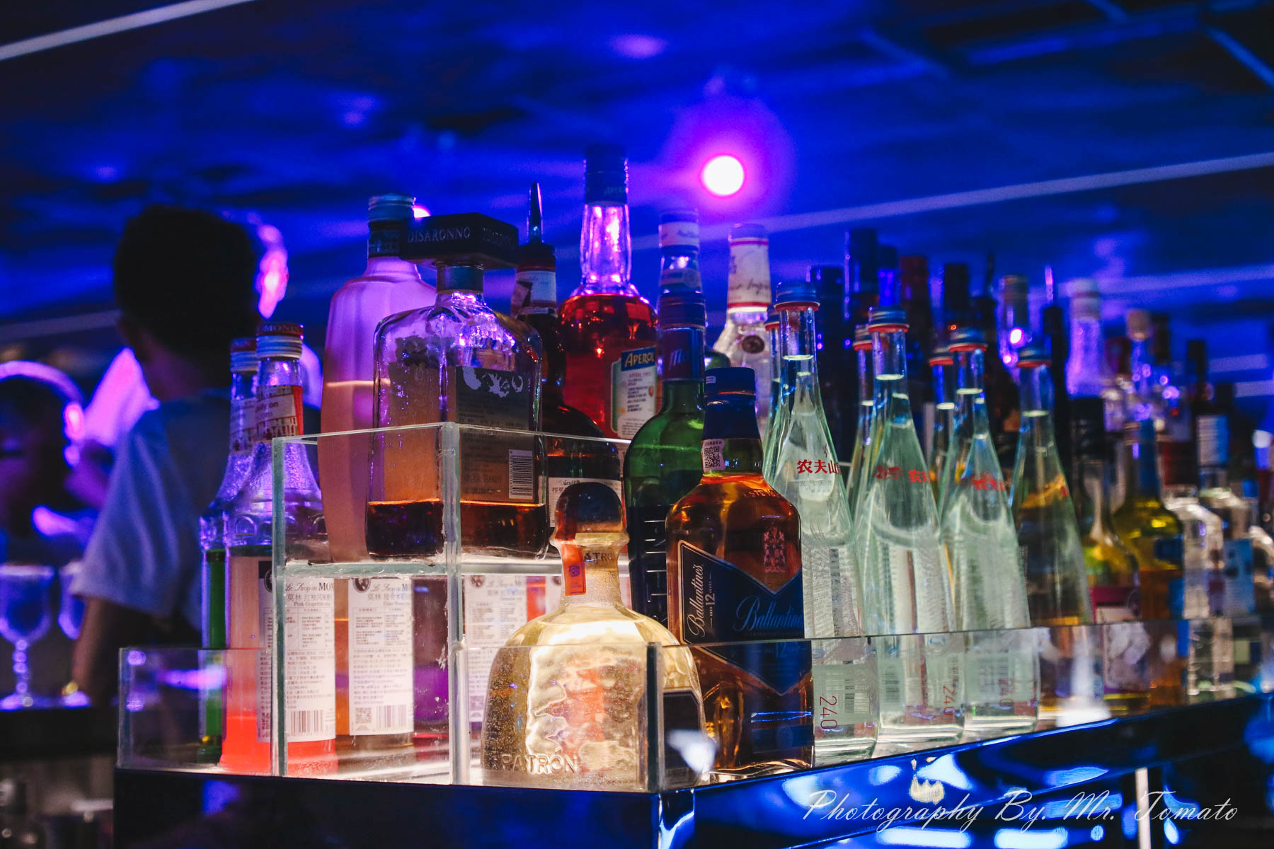 打卡sky高空酒吧,打卡网红天台酒吧