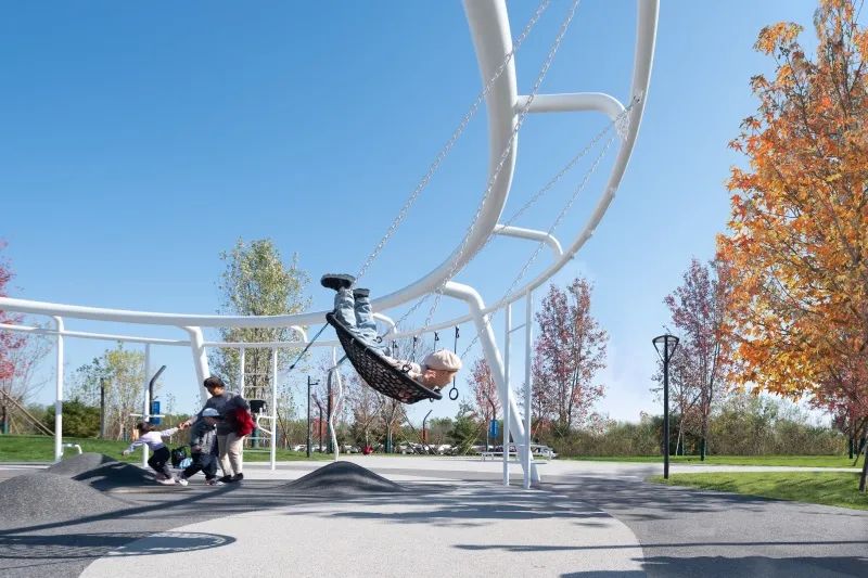 绗涗笢鑷诲搧浜戞箹鍗侀噷,绗涗笢鑷诲搧