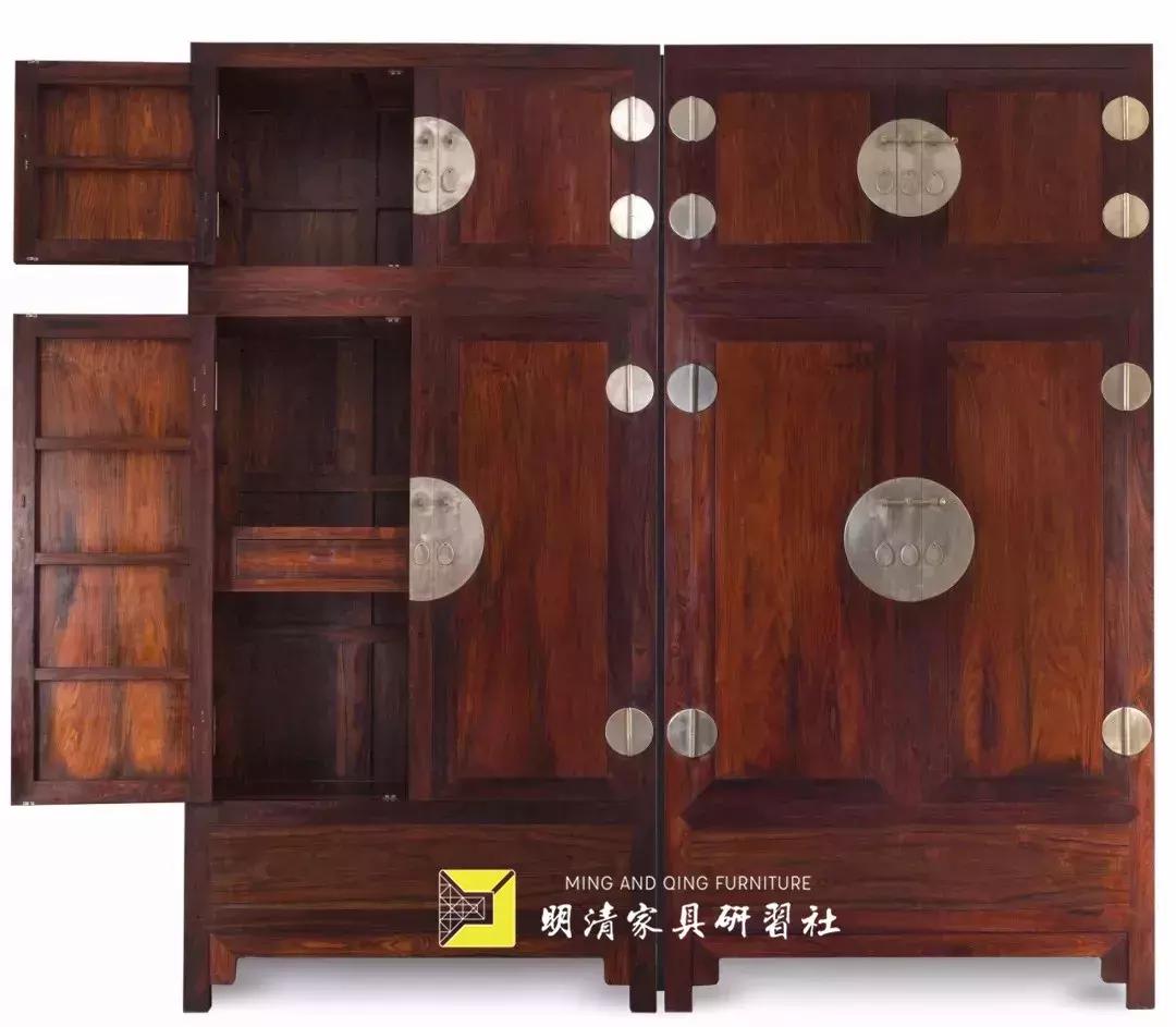 明清家具展厅灯光设计,明清家具铜蝙蝠配饰