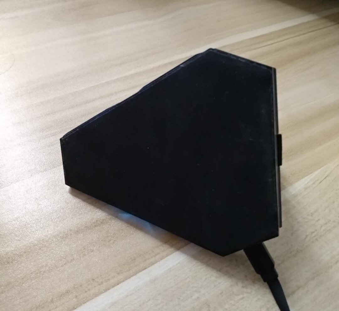 这是一款能让你用手机获得端游体验的神奇“王座”