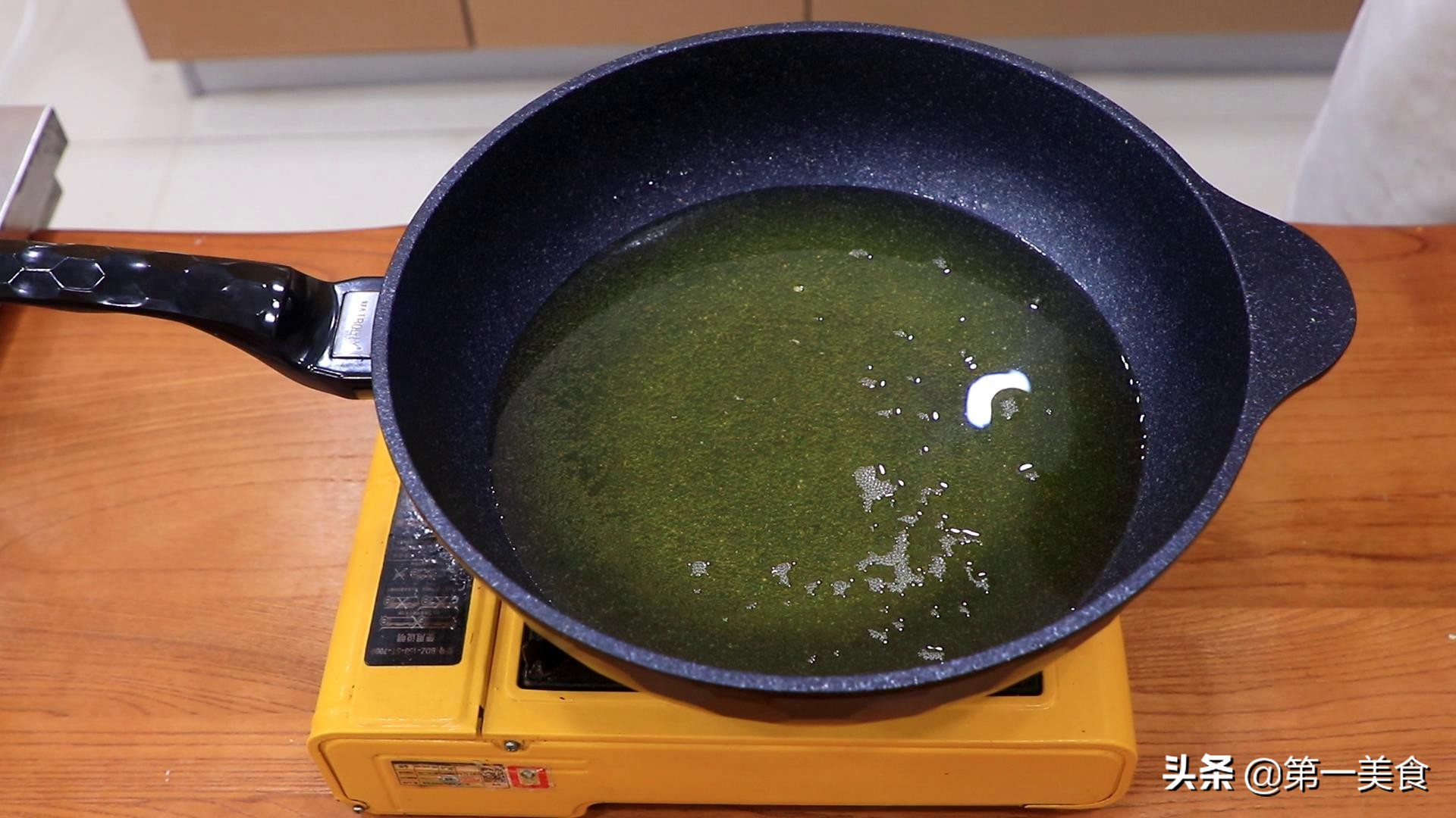 香蕉面包糠怎么炸最好吃,用面包糠炸会爆浆的香蕉