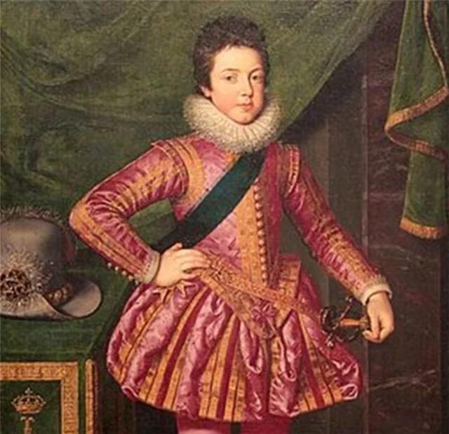 1952年的路易十三多少钱,现在喝的路易十三有50年吗