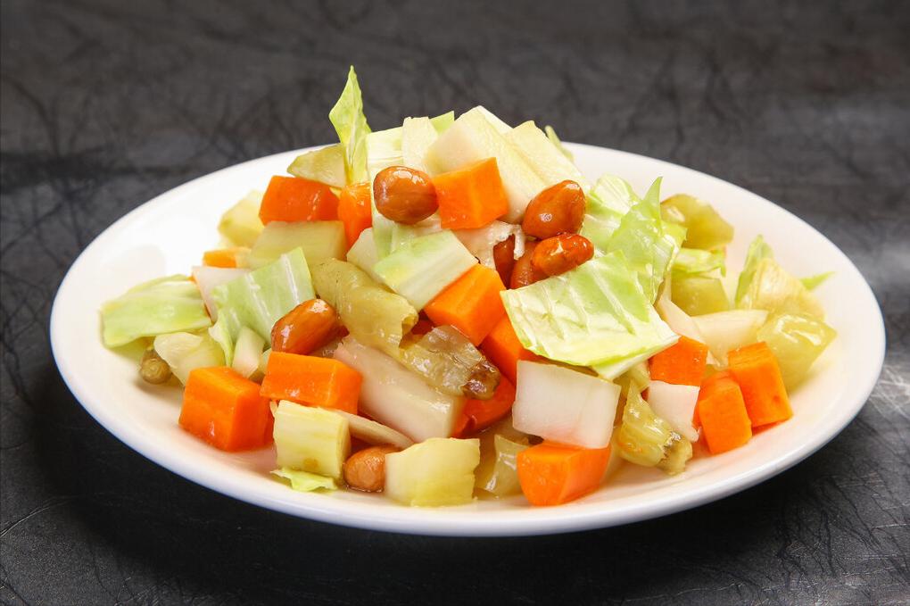 做泡菜别太酸,三步就能泡出好吃的四川泡菜