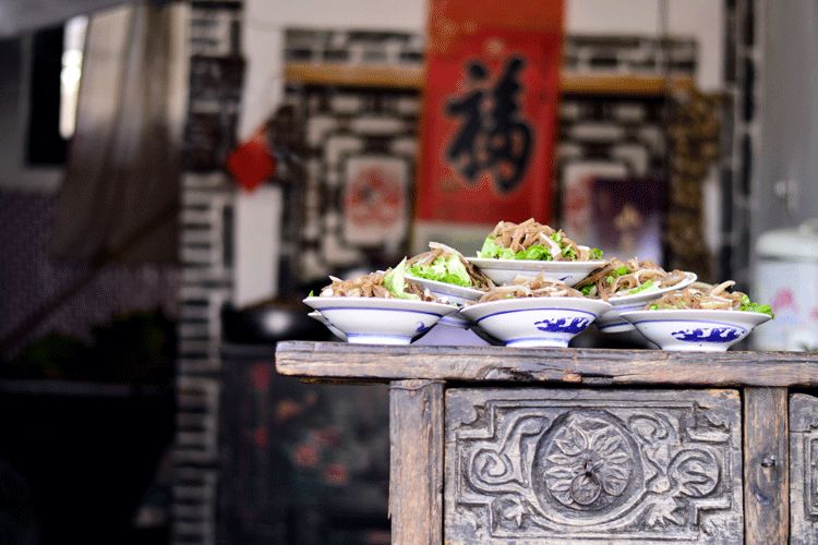 清明过后天空就明净了,今日清明万物生长清洁明净