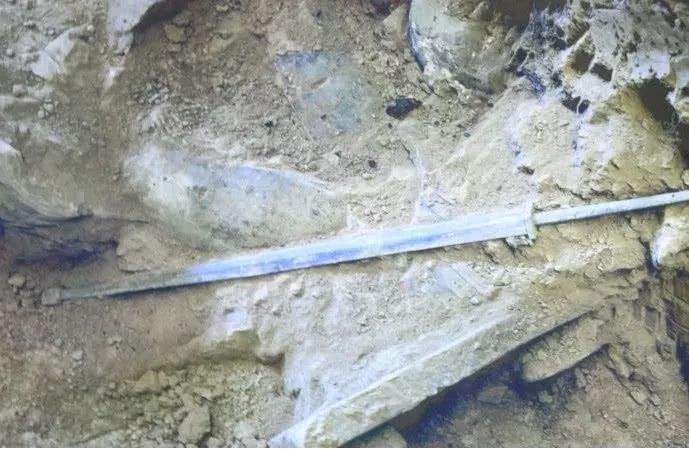 兵马俑出土的秦剑叫什么,兵马俑出土的秦剑在博物馆哪里