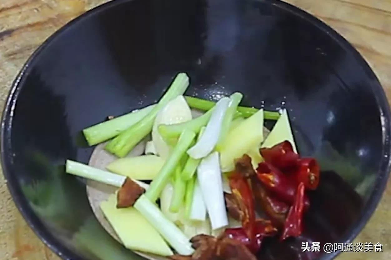 红烧带鱼这样做才好吃下饭小视频,红烧带鱼好吃入味的方法