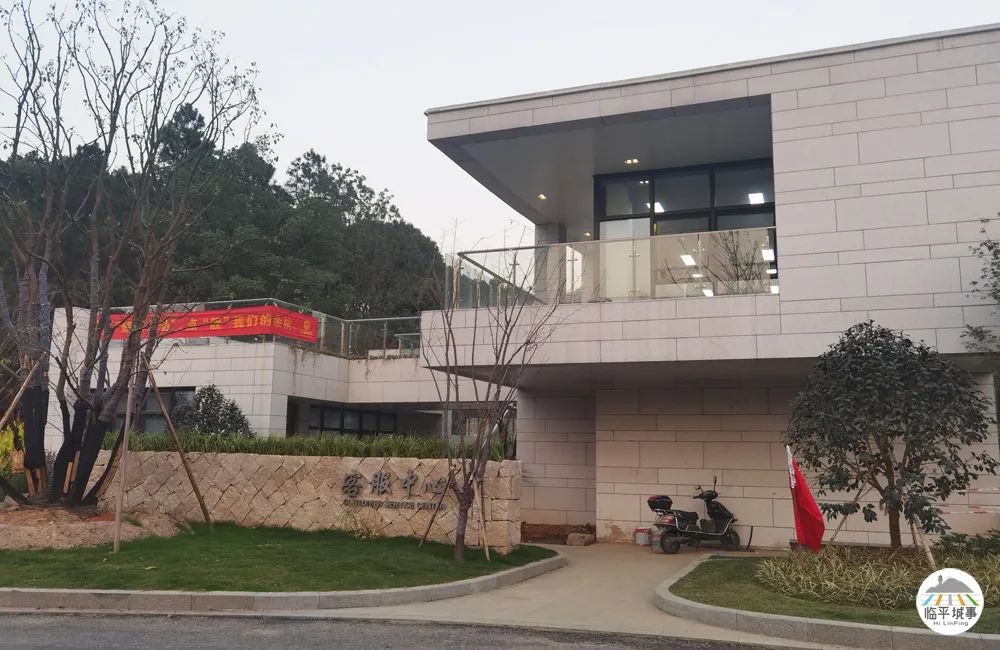 临平体育馆改扩建有篮球场吗,体育公园篮球场施工