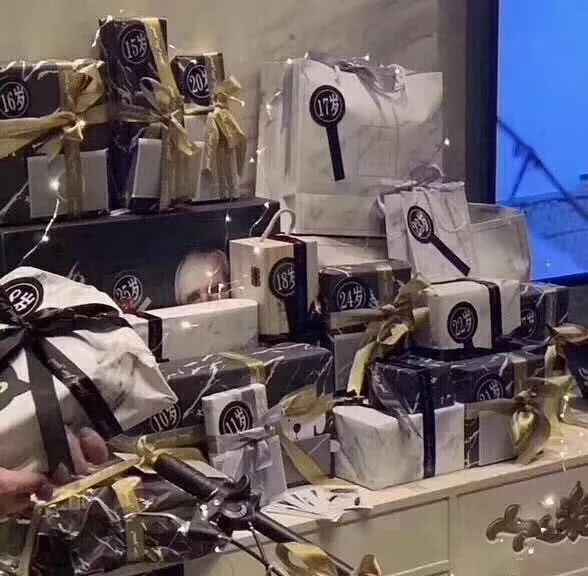 在ktv遇见爱情,在会所遇见曾经被抛弃的恋人