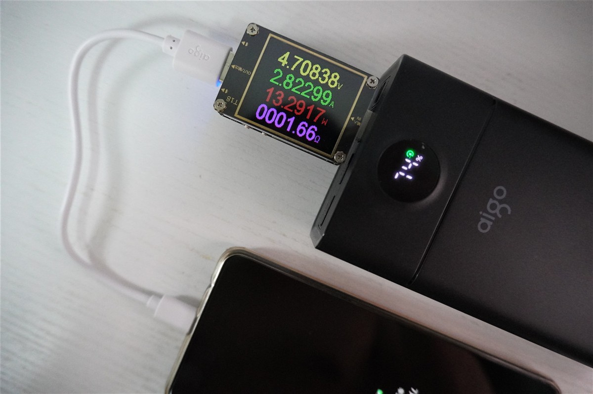 aigo充电宝20000毫安,aigo双向快充10000mah充电宝