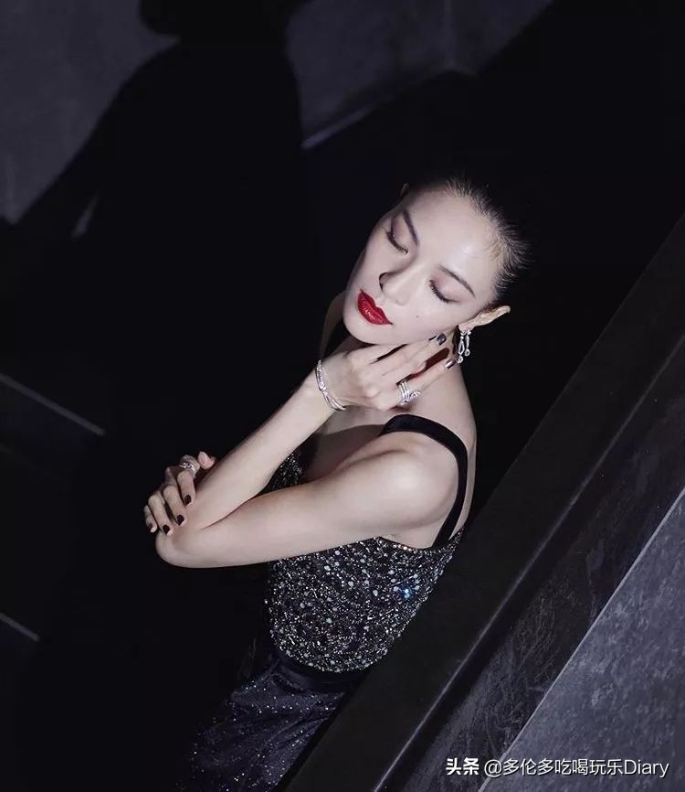 钟楚曦同款瘦脸精华全球首发住多伦多的你有福了