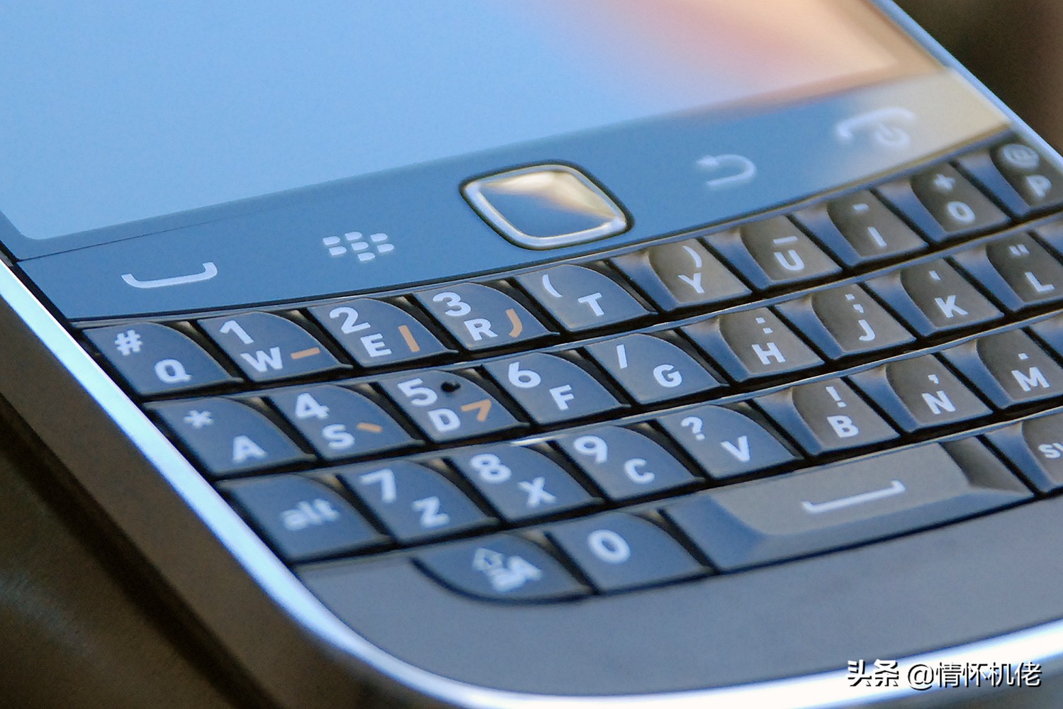 黑莓9900键盘拆机,黑莓9900深度评测