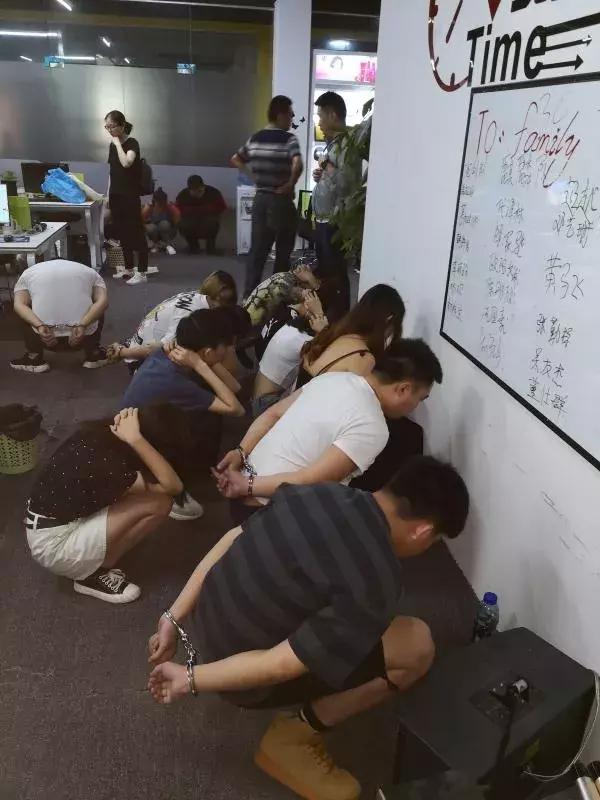 假扮微商诈骗案,cosplay网红宣传反诈骗