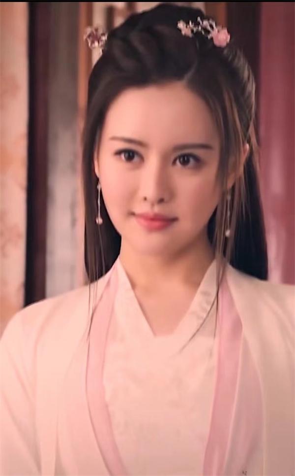 王晶版小唯太痴情，网友表示可怜女主云千千