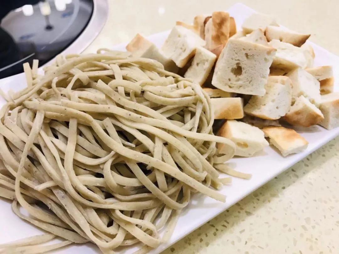 郑州正弘城附近一家滋补养生汤馆,爱喝汤的不要错过~