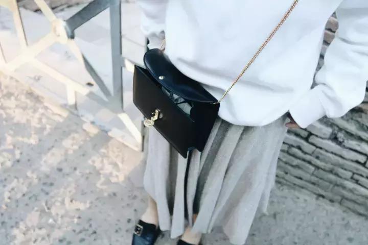 意大利秋季穿衣搭配,一周法式衣服搭配图片