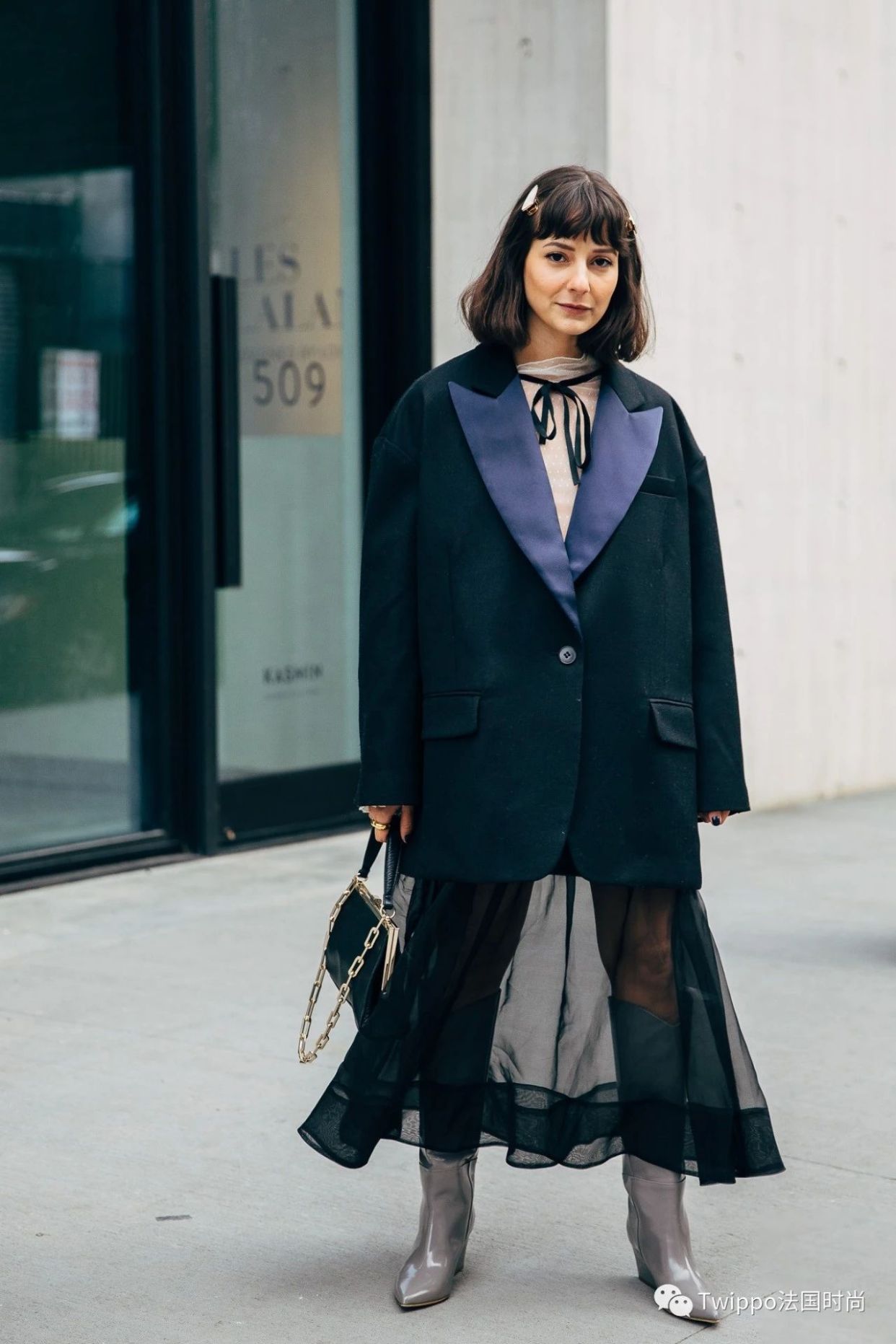 巴黎女孩春天穿什么裙子,法国女人夏天穿什么裙子