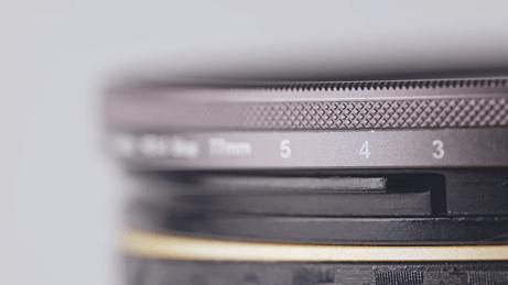 用相机如何拍摄过渡虚化的效果,想拍出高质量的短视频