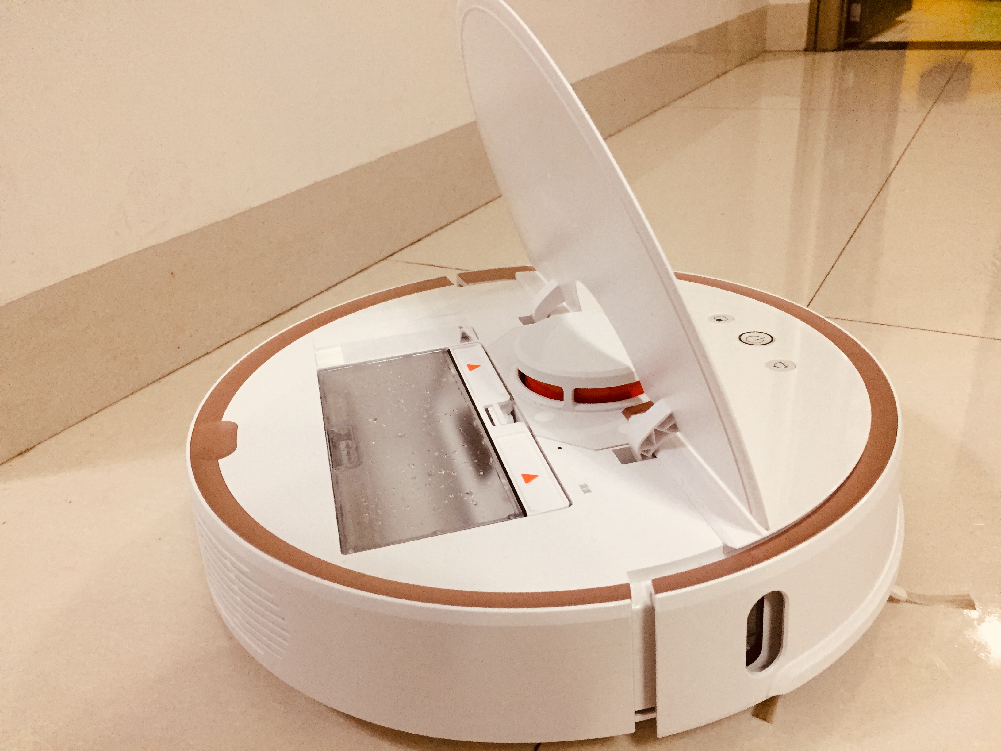 扫拖一体机器人哪个吸力大,最到位的扫拖一体扫地机