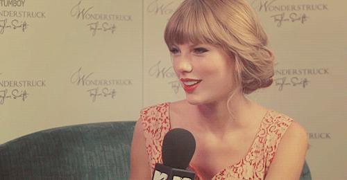 有人叫你sugarbaby以为是“甜心宝贝”？甩他一巴掌就对了