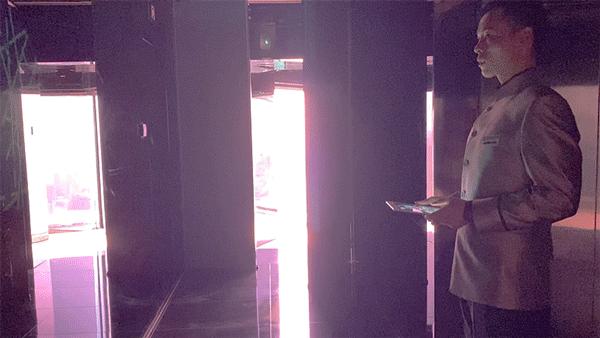 上海东方明珠塔里藏了一个酒店,你知道东方明珠有个酒店吗