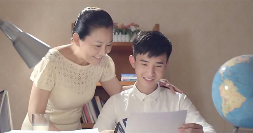 我们采访了歪嘴战神本人，并问了他当赘婿到底是什么感受