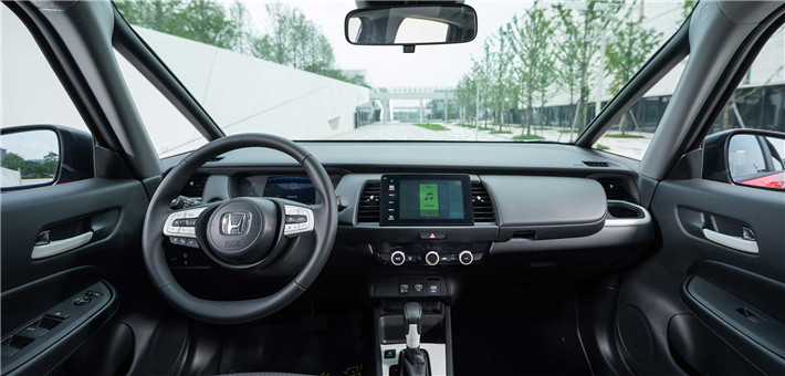 售价8.18万起,“超跑”本田飞度优缺点解读