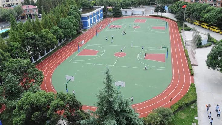 世外教育集团宝山青浦,世外教育高中