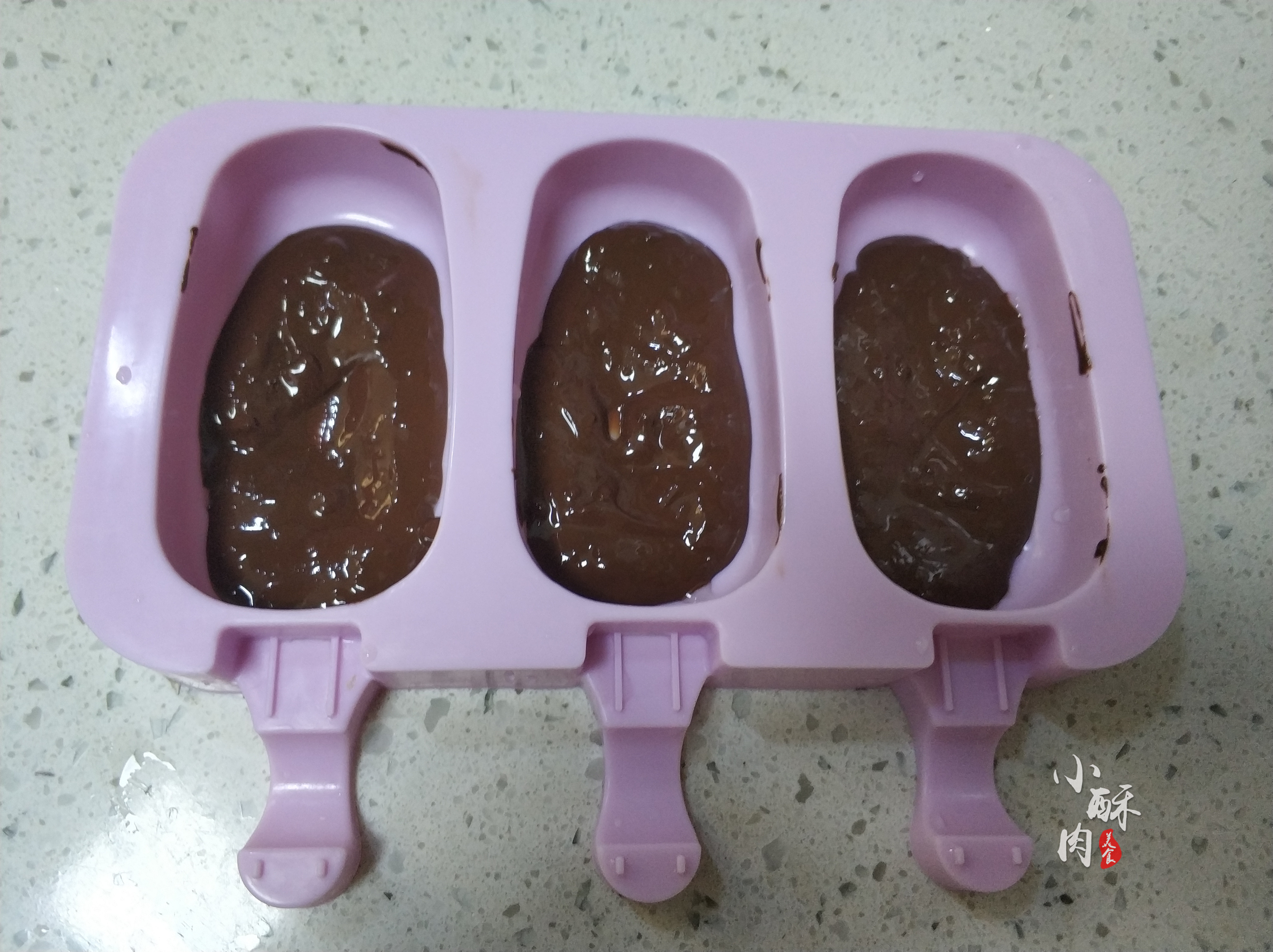 巧克力牛奶做雪糕最简单的方法,巧克力牛奶雪糕做法