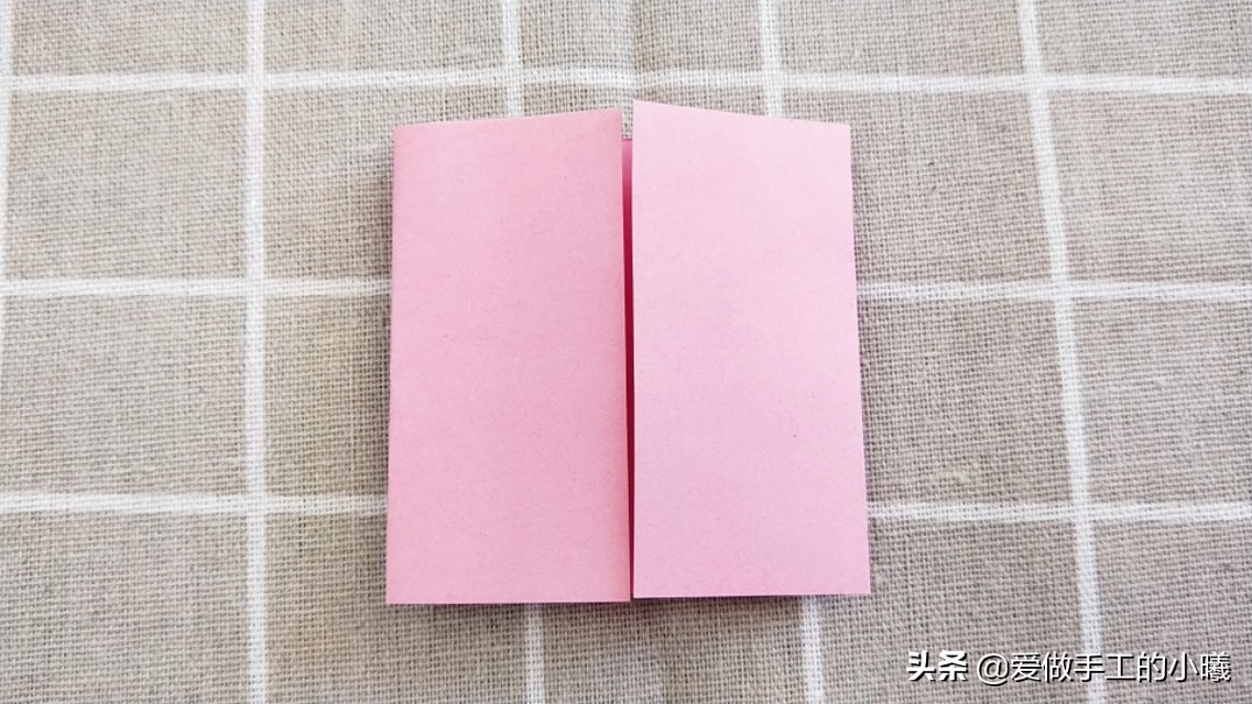 教你用1张纸折出心心相印，简单又漂亮，送给喜欢的Ta