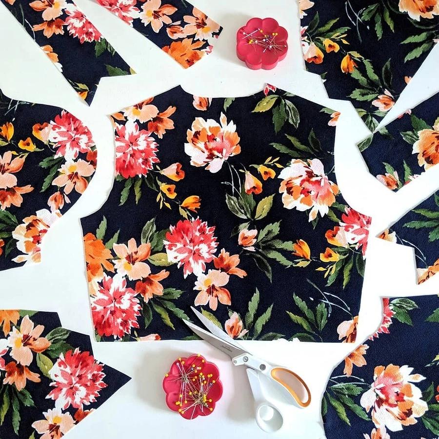 她用三年的时间,完成一个人人都梦寐以求的衣橱,复古浪漫且经典