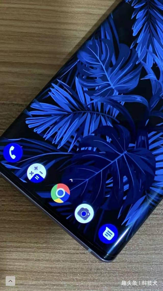 因京东方和LG的面板不成熟三星才是Mate30Pro唯一瀑布屏供应商