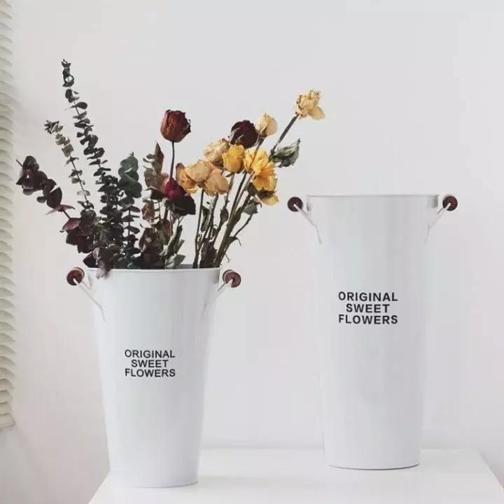 她用这种高颜值的干花装饰家里，隔壁邻居都惊叹不已