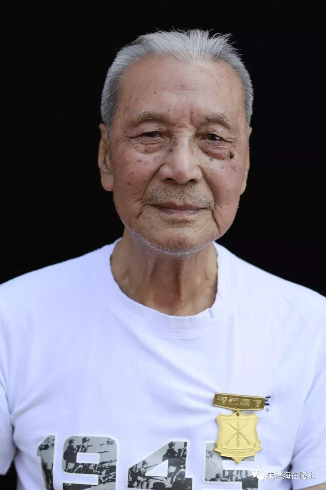 不灭倭奴誓不休青山处处埋忠骨,不灭倭奴誓不还