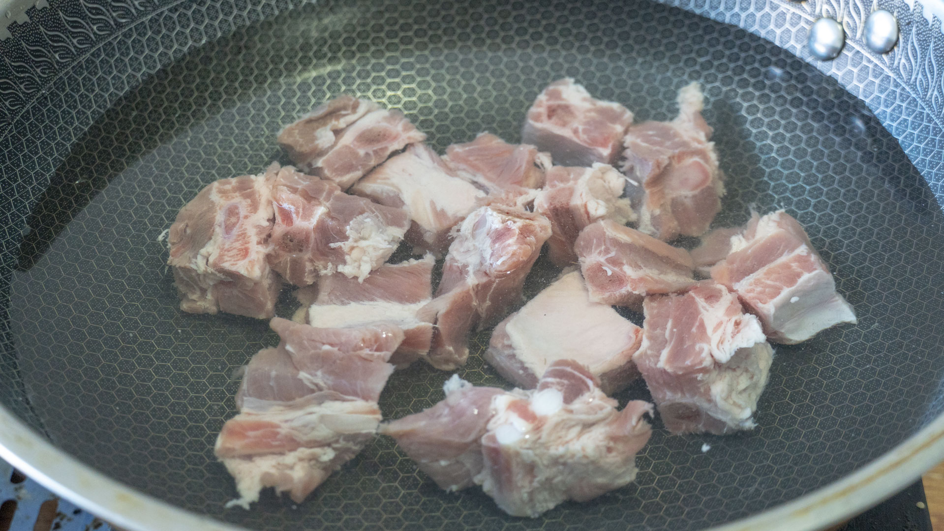 天冷喝什么养生汤暖身,降温后多喝4种汤暖身润燥营养高