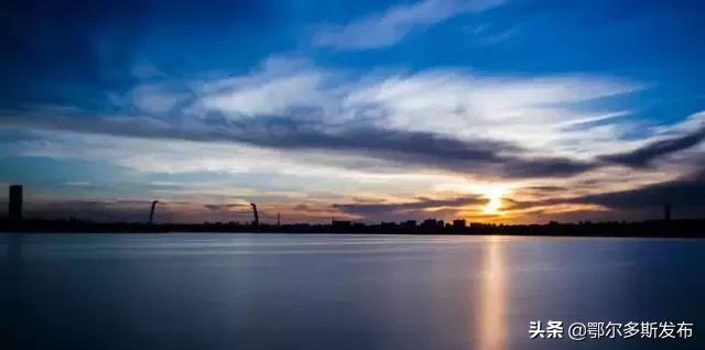 康巴什的十二个时辰,最美的竟是子时,你同意吗?